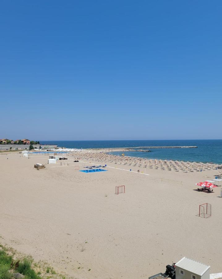 Faleza Nord Apartament De Lux Nou Pe Malul Marii Constanta Exterior photo