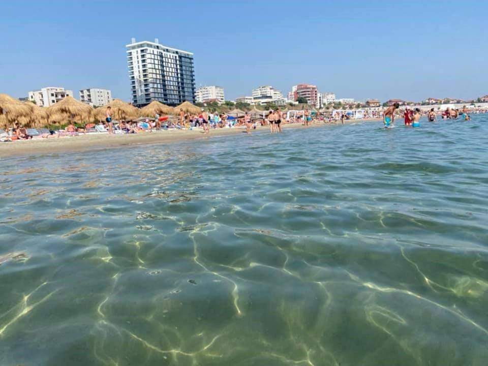 Faleza Nord Apartament De Lux Nou Pe Malul Marii Constanta Exterior photo